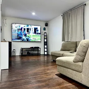  Apartment Separate Canada