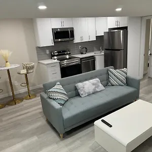  Apartment Brand New 2 Bedrooms Modern Guest With Separate Entrance Canada